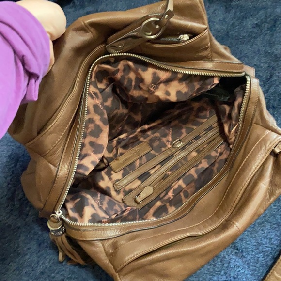 B Makowsky Purse - Picture 2 of 7